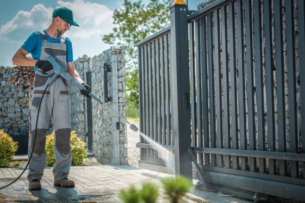 Best Sidewalk and Walkway Cleaning  in Lockhart, TX