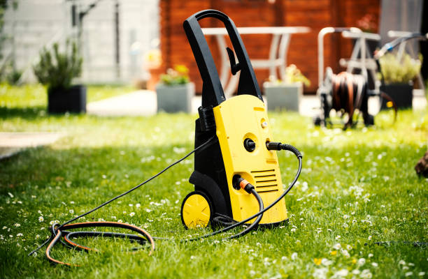 Best Patio and Deck Pressure Washing  in Lockhart, TX